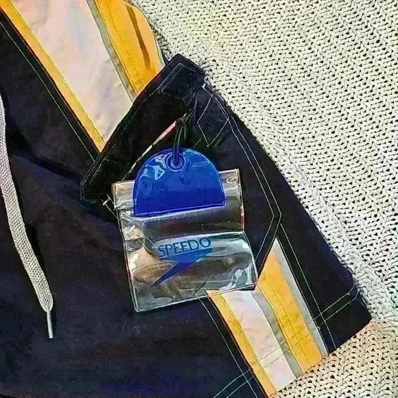 Mens Speedo Trunks Blue and Yellow with Waterproof Pouch Large - Picture 3 of 4